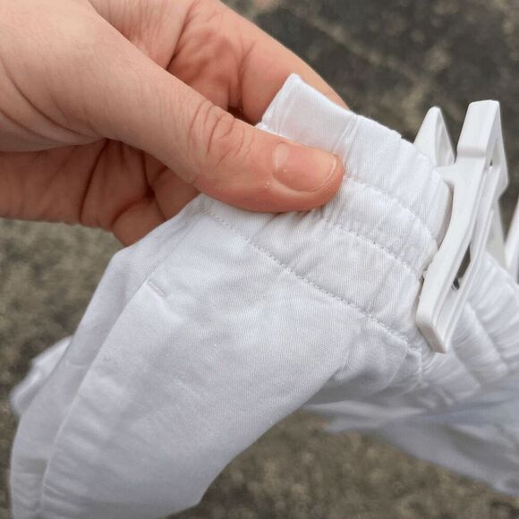 Theory White Easy Trouser Classic Chino Pants | Size Small - Picture 9 of 10